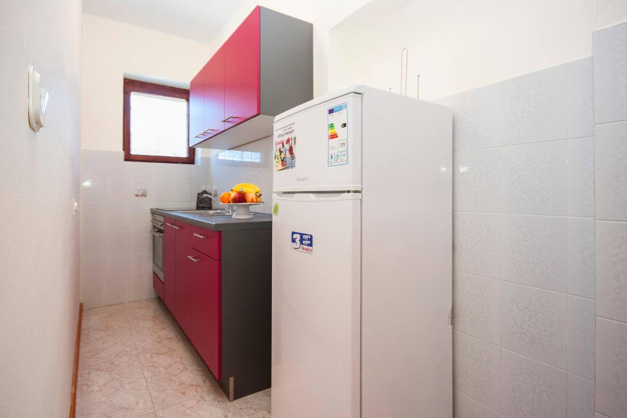 Family Apartments & Rooms Mikelin Primošten Zewnętrze zdjęcie